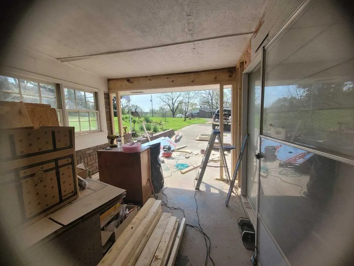 Air movers and dehumidifier for Drying & Dehumidification in Pike Road